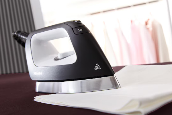 System prasowania parowego Miele FashionMaster B4847